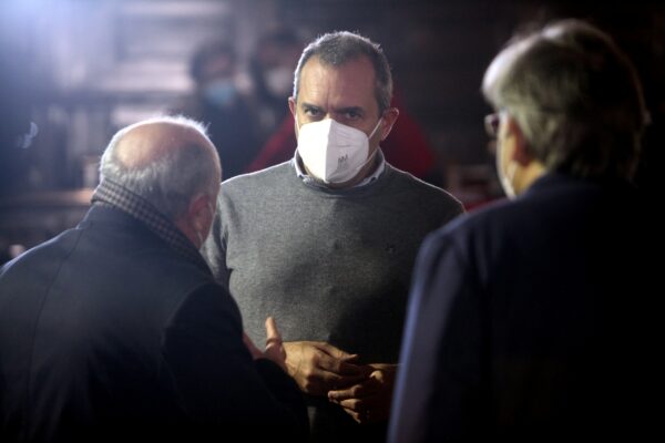 Cosa è il Social dreaming, l’ultima follia di de Magistris