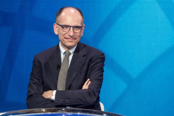 Ma quale Meloni, il Pd cresce nei sondaggi e punta la Lega: distante solo 0,3 punti