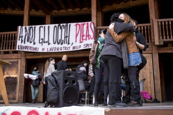 Cinema, musica e teatro: lavoratori abbandonati, Franceschini batta un colpo