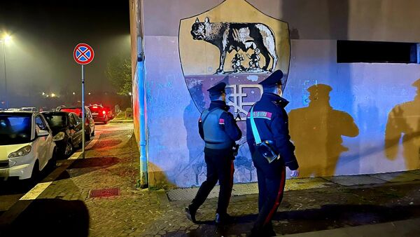 Roma, blitz antidroga a San Basilio: smantellata la rete dello spaccio