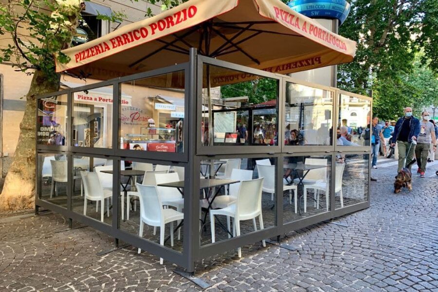 Le migliori pizzerie all’aperto dove mangiare a Napoli