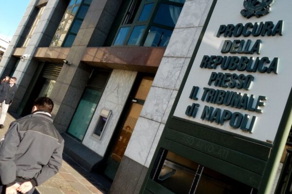 Benvenuti a Napoli, capitale degli errori giudiziari: arrestati 101 innocenti nel 2020