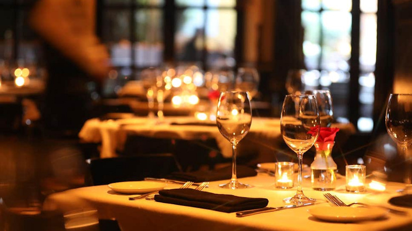 Giudice scroccone terrore dei ristoratori: cibo e vino a sbafo nei migliori ristoranti intorno al Tribunale