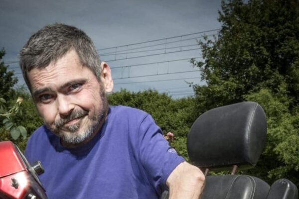 Chi era Walter De Benedetto, simbolo della battaglia per la cannabis terapeutica