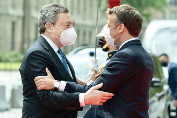 Draghi e Macron lanciano il new deal per l’Africa, mentre Salvini sbraita sull’immigrazione… Draghi e Macron lanciano il new deal per l’Africa, mentre Salvini sbraita sull’immigrazione…