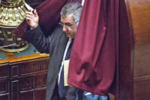Pasticcio del Senato: dà l’ok alle intercettazioni su Cesaro già bocciate dai giudici…