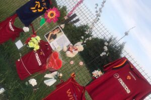 Rubata la maglia della Roma del ragazzo morto, mobilitazione social per Riccardo