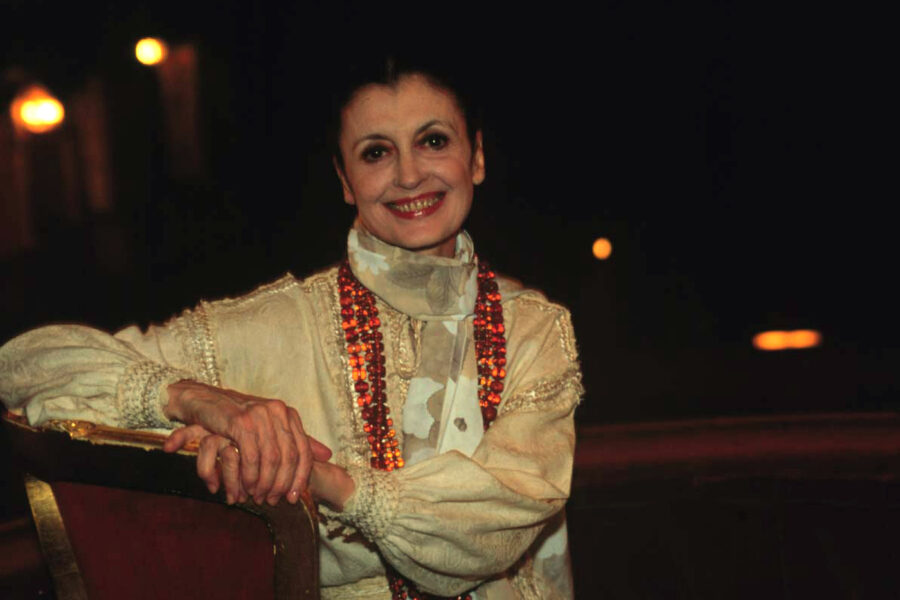 Carla Fracci, la figlia di tranviere che dalla Scala conquistò il mondo