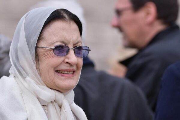 Foto Alfredo Falcone-LaPresse
26 04 2017 Città del Vaticano
Cronaca
Vaticano, l’Udienza Generale del mercoledì di Papa Francesco
Nella foto: Carla Fracci

Photo Alfredo Falcone-LaPresse
26 04 2017 Vatican
News
Pope Francis wednesday’s General Audience
in the pic: Carla Fracci