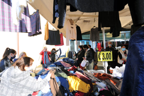 Il ‘pezzotto’ in mostra: a Napoli il primo museo “del vero e del falso”