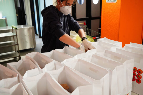 Allarme scuola, bufera sul Comune di Roma. FdI: “Chieste le rette mensa anche durante il lockdown” Allarme scuola, bufera sul Comune di Roma. FdI: “Chieste le rette mensa anche durante il lockdown”