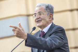 Privatizzazioni, Prodi evoca il ‘modello Germania’ ma dimentica il suo passato… Privatizzazioni, Prodi evoca il ‘modello Germania’ ma dimentica il suo passato…