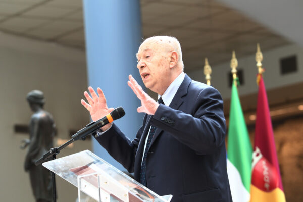 Cosa è il metodo ungherese: chi sbaglia la fa franca