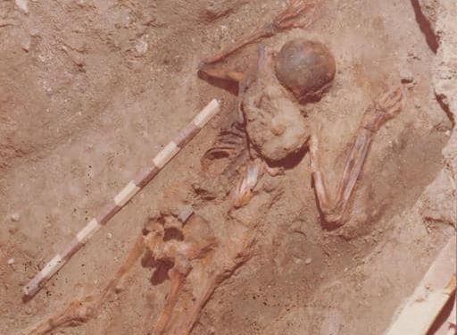 Sensazionale scoperta agli scavi di Ercolano: soldato con armi e bisaccia perfettamente conservato