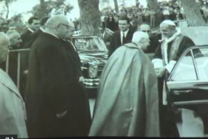 Nell’elementare Paolo VI di Castel Gandolfo una reliquia del Papa che fondò la scuola