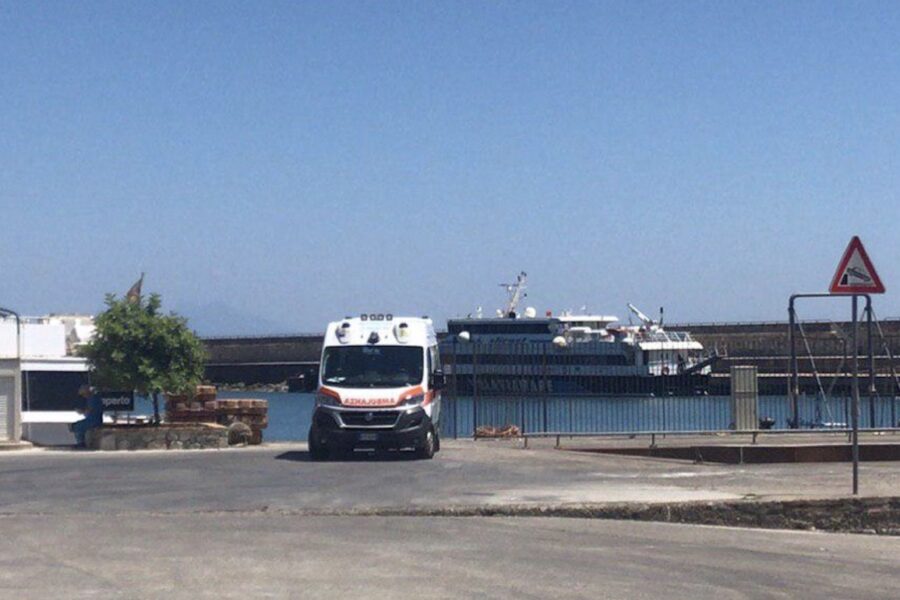 Precipita in mare dal Sentiero dei Fortini, bimba di 4 anni muore a Palinuro