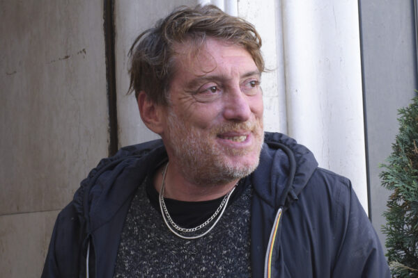 “Noi del Baobab lasciati soli ad accogliere migranti”, intervista al presidente Andrea Costa