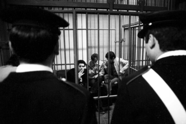 Si è tolto la vita due anni fa ma per Repubblica deve essere arrestato: il caso di Enrico Villimburgo