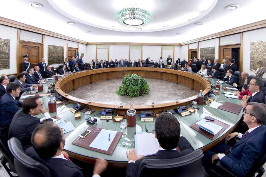 No ai prof al Csm, meglio il modello Consulta