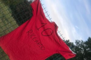 Rubata la maglia della Roma del ragazzo morto, mobilitazione social per Riccardo