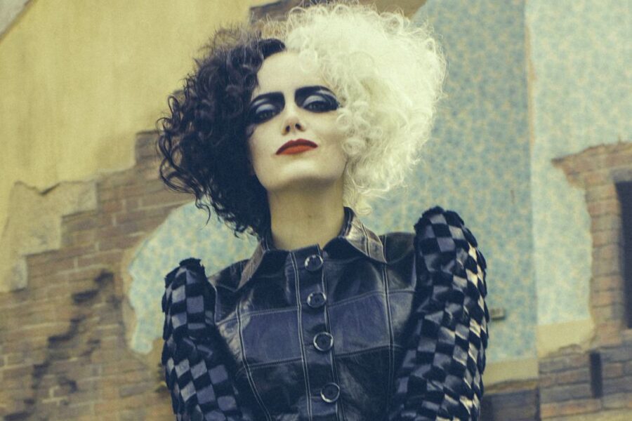 Emma Stone racconta la sua Crudelia: “Oltrepassa certi limiti che mai riuscirei a superare”