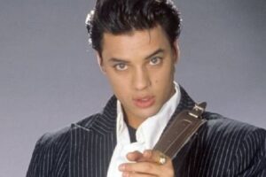 Chi era Nick Kamen, cantante e ‘pupillo’ di Madonna: dallo spot dei jeans Levi’s alle hit di successo mondiale