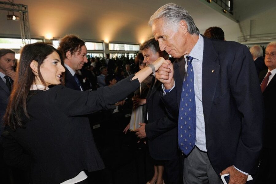 La memoria corta di Virginia Raggi: complimenti a Malagò dopo aver bloccato le Olimpiadi a Roma