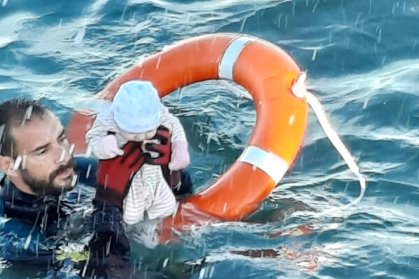 Ecco il bambino invasore