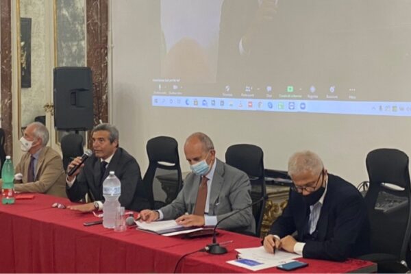 Monti lancia ‘Sud, perché No?’ per mettere in moto il secondo motore del Paese