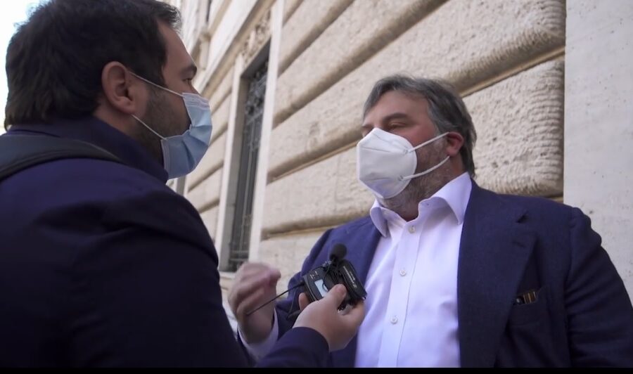 Report contro Nobili: “Interrogazione sulla fattura è una intimidazione”. Il deputato IV: “Cosa fa la Rai con i soldi degli italiani?”