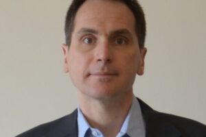 “Basta piangersi addosso: efficienza e digitalizzazioni per abbattere il divario Nord-Sud”. L’appello dell’economista ‘green’ Domenico Salvatore