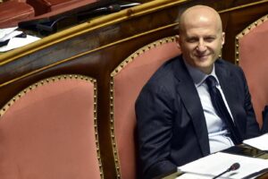 Foto Fabio Cimaglia / LaPresse
20-04-2017 Roma
Politica
Senato. Voto sulle dimissioni di Augusto Minzolini
Nella foto Augusto Minzolini

Photo Fabio Cimaglia / LaPresse
20-04-2017 Roma (Italy)
Senate. Vote on the resignation of Augusto Minzolini
In the pic Augusto Minzolini