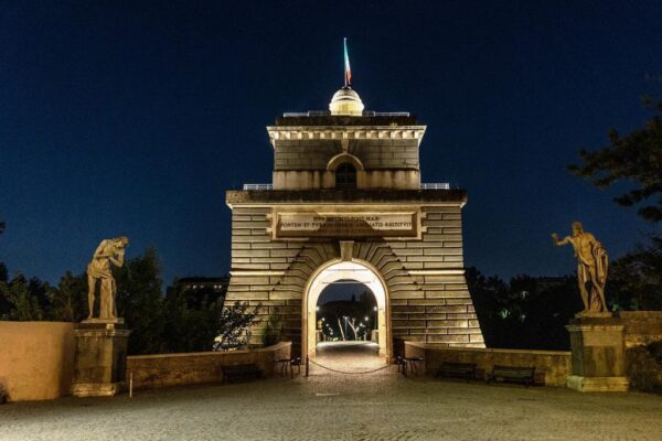 Ponte Milvio, nuova luce per valorizzare la torretta del Valadier