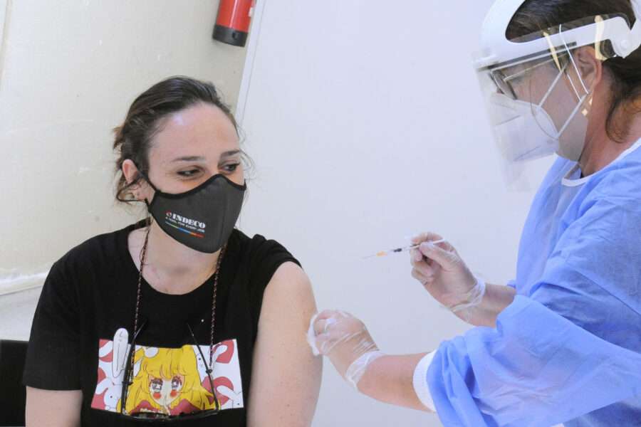 VAX4JOB  A  MODUGNO L’ HUB  VACCINALE  INTERAZIENDALE  PRESSO  LA LUCENTE,  VACCINAZIONE, VACCINAZIONI, VACCINI, VACCINO ANTICOVID 19, CORONAVIRUS, SOMMINISTRAZIONE