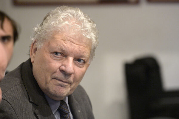 “Vi racconto il mio calvario”, la verità di Lupacchini il procuratore condannato dal Csm per aver criticato Gratteri