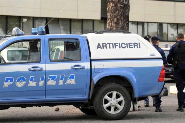 Artificieri polizia