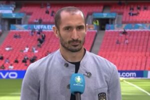 Chiellini, gaffe prima di Italia-Austria: “Combatteremo nazismo in altro modo”