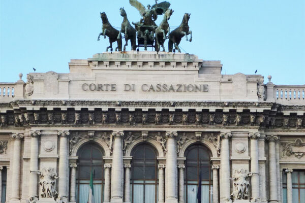 Cassazione, il giudice legislatore e la legittimità in crisi