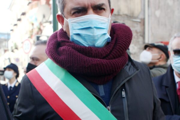 Dopo de Magistris serve serietà per dare un futuro a Napoli e ai partiti