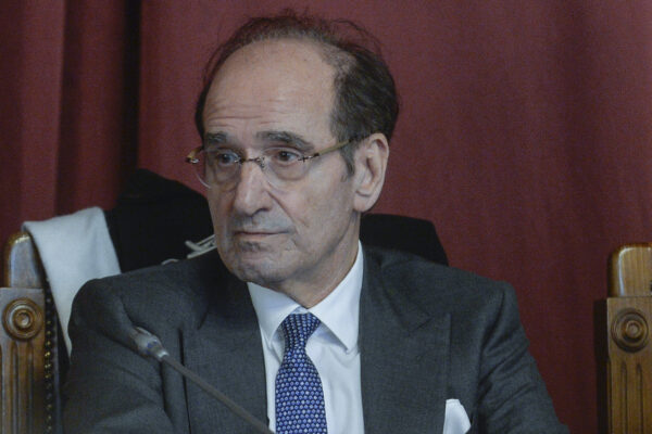 Intervista a Jean Paul Fitoussi: “Alle regionali batosta per Macron, ma non diamolo per finito”