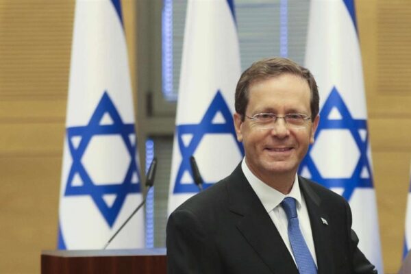 Chi è Isaac Herzog, il laburista eletto undicesimo presidente di Israele