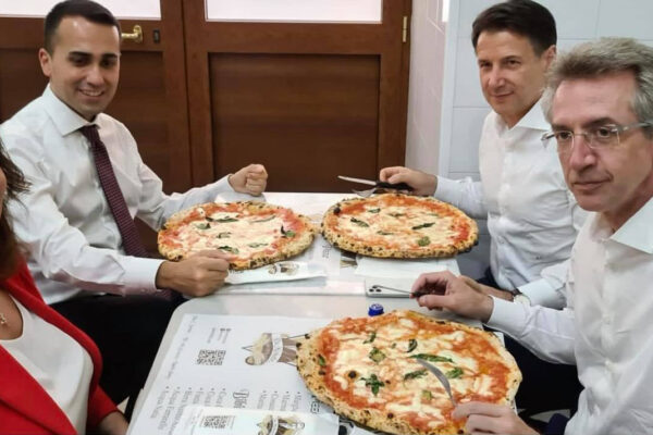 Conte lancia Manfredi, ma il candidato sindaco si sgancia: “Sono e resto civico”