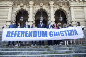 Perché i referendum sulla giustizia sono necessari per fermare la deriva dei Tribunali