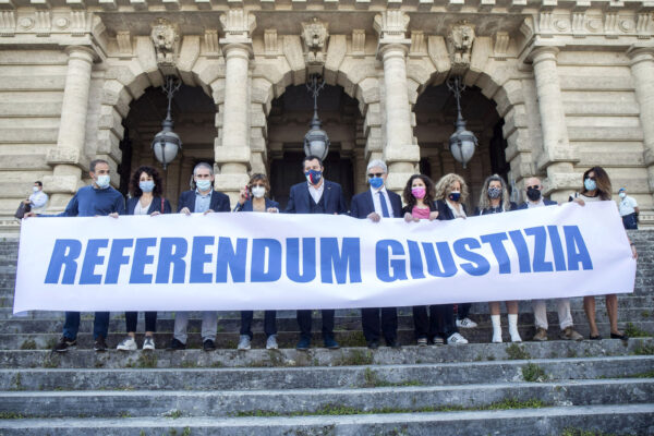 Giustizia al palo, referendum unico modo per riformarla: si allarga il fronte dei sostenitori