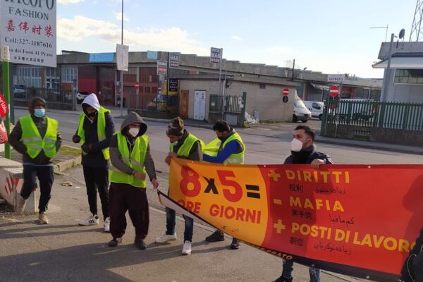 Quegli operai arrivati d’altrove, sfruttati e presi a botte