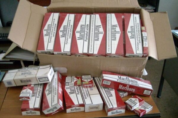 Sequestrati beni per oltre 2mln di euro a storico contrabbandiere di sigarette: sigilli da Napoli a Sanremo Sequestrati beni per oltre 2mln di euro a storico contrabbandiere di sigarette: sigilli da Napoli a Sanremo