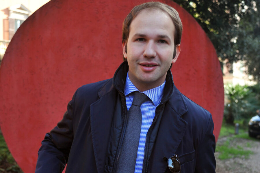 Zinzi invoca la legge salva Caserta: dalla Lega un sì che cancella storia e responsabilità