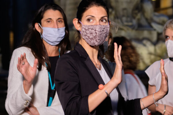 Foto Mauro Scrobogna /LaPresse
10-07-2020 Roma , Italia
Cronaca
Inaugurazione nuova illuminazione del Pantheon
Nella foto:  il sindaco di Roma Virginia Raggi, Michaela Castelli Presidente Acea

Photo Mauro Scrobogna /LaPresse
July 10, 2020  Rome, Italy
News
Inauguration of the new lighting of the Pantheon
In the photo: Michaela Castelli President Acea, the mayor of Rome Virginia Raggi