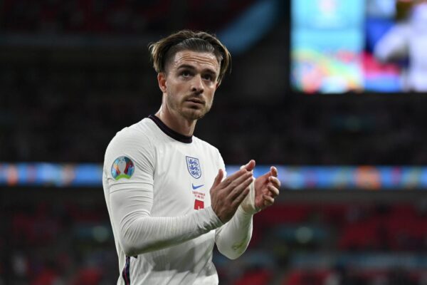 Chi è Jack Grealish, il calciatore dell’Aston Villa che fa impazzire i tifosi dell’Inghilterra