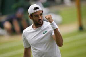 Berrettini fa la storia: è in finale a Wimbledon, prima volta per un italiano in 144 anni